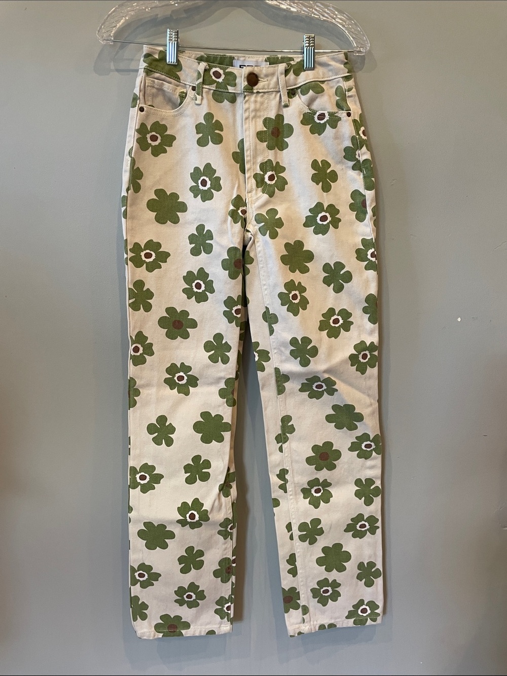 Floral Print Straight Leg jeans - Green on Cream like new RSQ brand